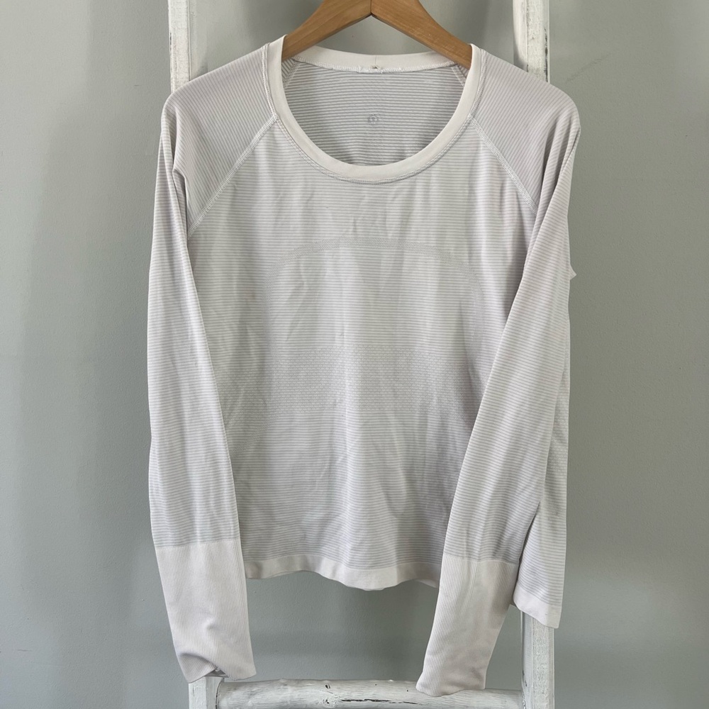 Lululemon White swiftly tech Long Sleeve stripe thumb hole athletic Top medium
